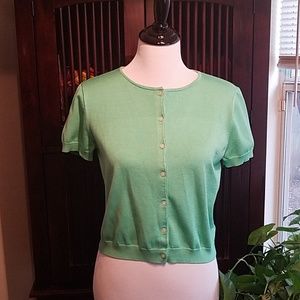 Sweater/cardigan/Top